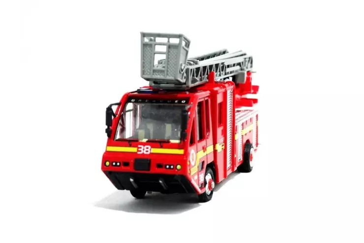 Пожарная машина City Hero на пульте управления MYX 7911-5B