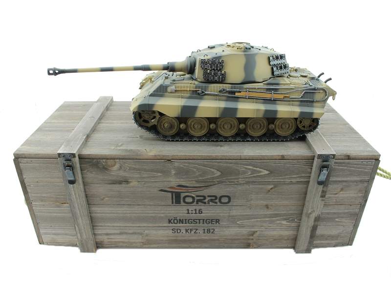 Радиоуправляемый танк Torro King Tiger 1/16 дым (для ИК боя) V3.0 2.4G RTR